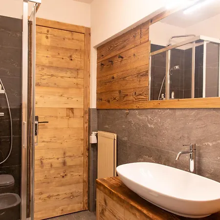 Apartment Giulia *