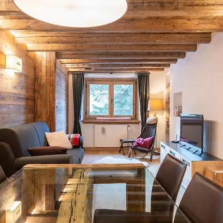 Giulia Apartmán *